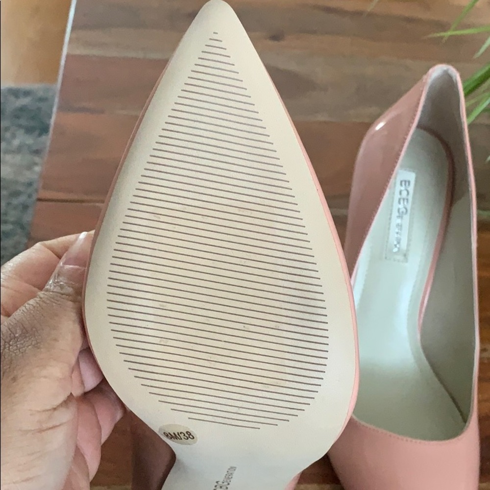 Pink heels - Picture 5 of 7